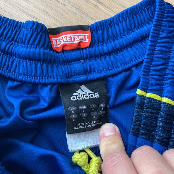Adidas Basketball Shorts - Picture 3 of 8